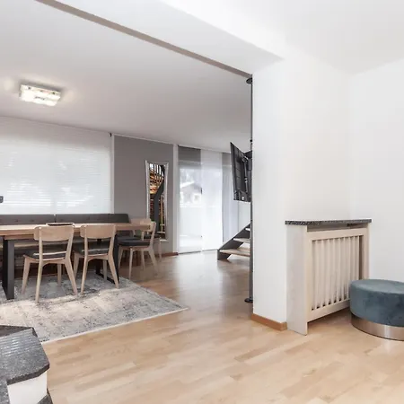 Oetztalloft Apartamento *